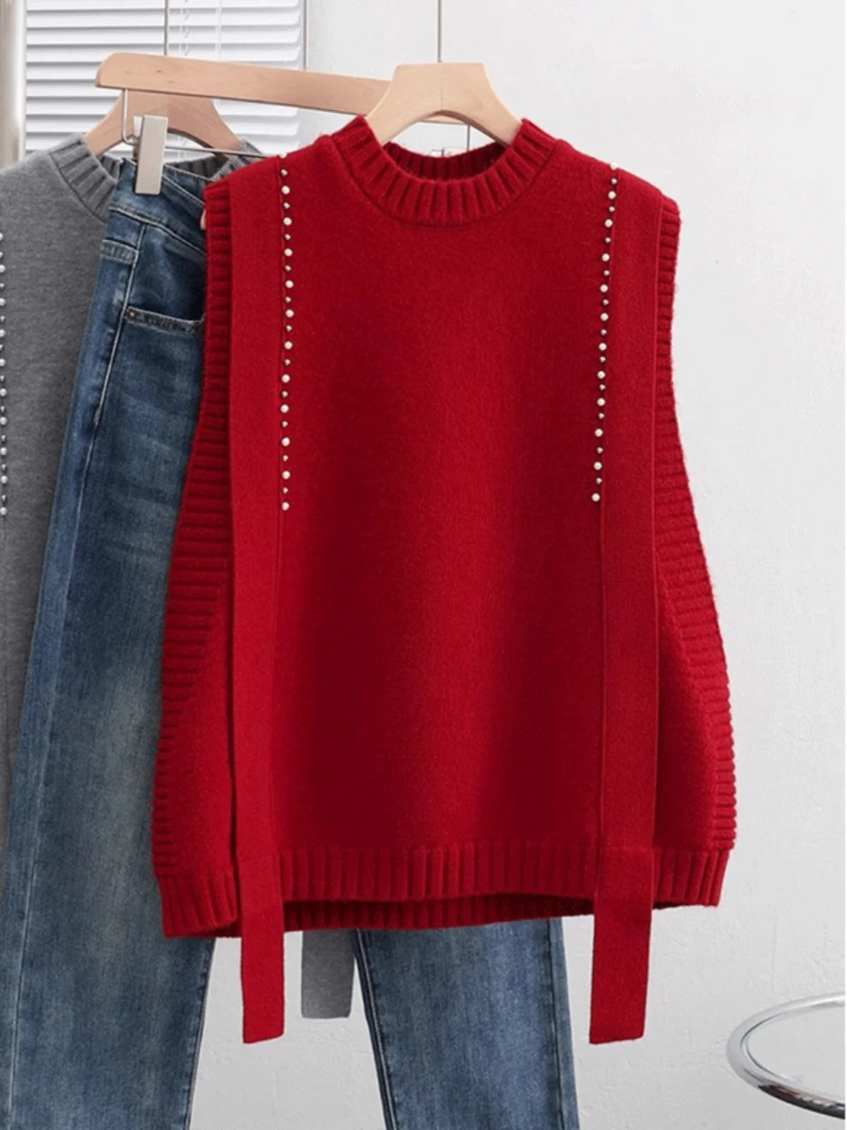 Hnewly  Elegant Bead Knitted Sweater Vest Women's Spring  Autumn Loose Versatile Comfortable Sleeveless Vest Casual Solid O-neck Top