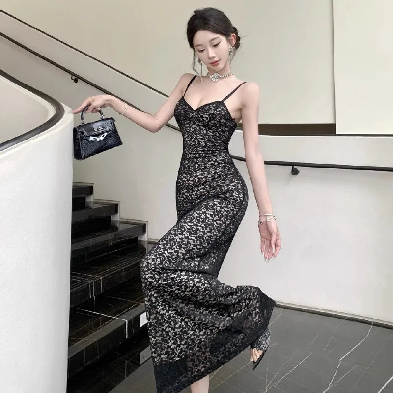 Hnewly  Woman Dress Sexy Elegant Sleeveless V Neck Lace Patchwork Backless Slim Sweet Temperament Party Dresses Female Chic