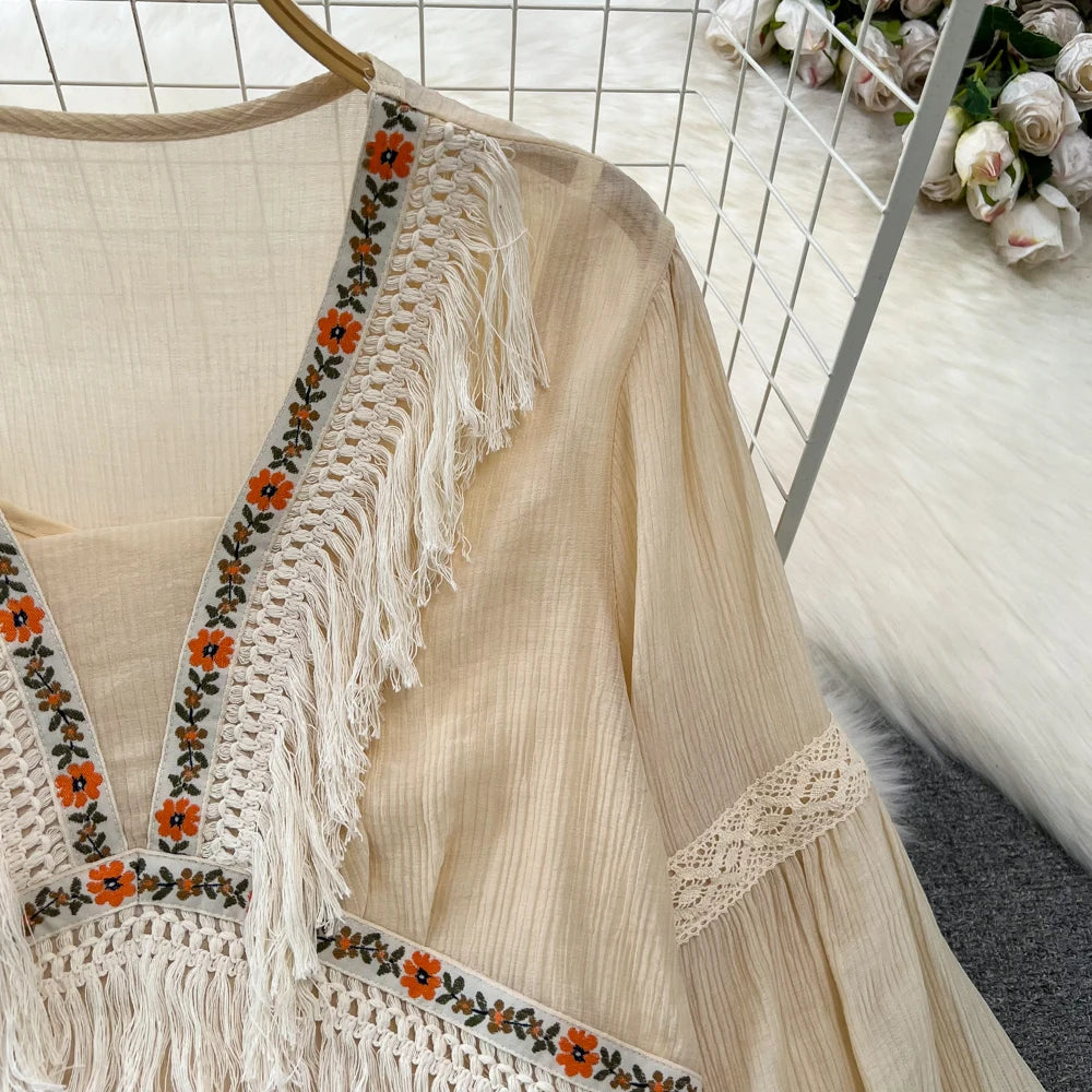 Hnewly  Tassel Patchwork V-neck Vacation Dress Sweet Lantern Sleeves Loose Mid Length A-line Dresses Elegant Embroidery Beach Vestido