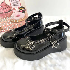 Hnewly Lolita Shoes Women's Preppy Style Single Shoes Patent Leather Thick Bottom Mary Jane Shoes Vintage Girls JK Uniform Shoes