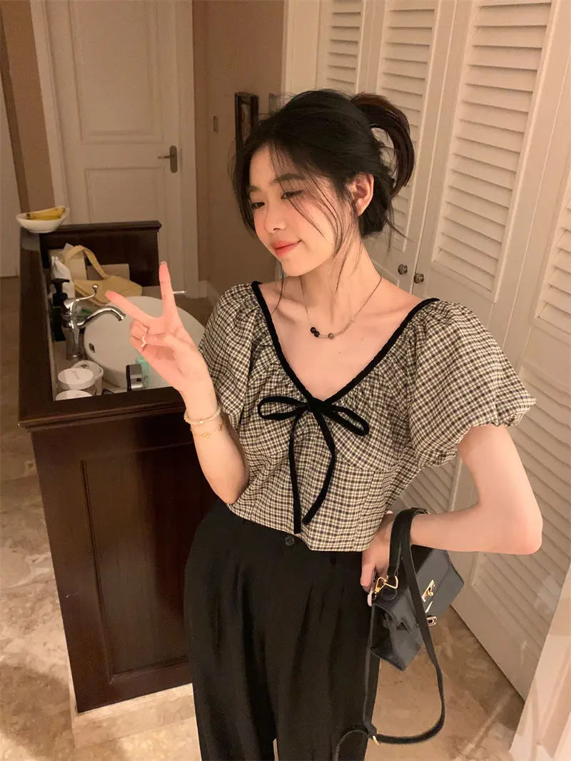Hnewly Blouses Women Plaid Summer Vintage Fashion V-neck Simple Short Puff Sleeve Leisure Bandage Slim All-match Streetwear Blusas
