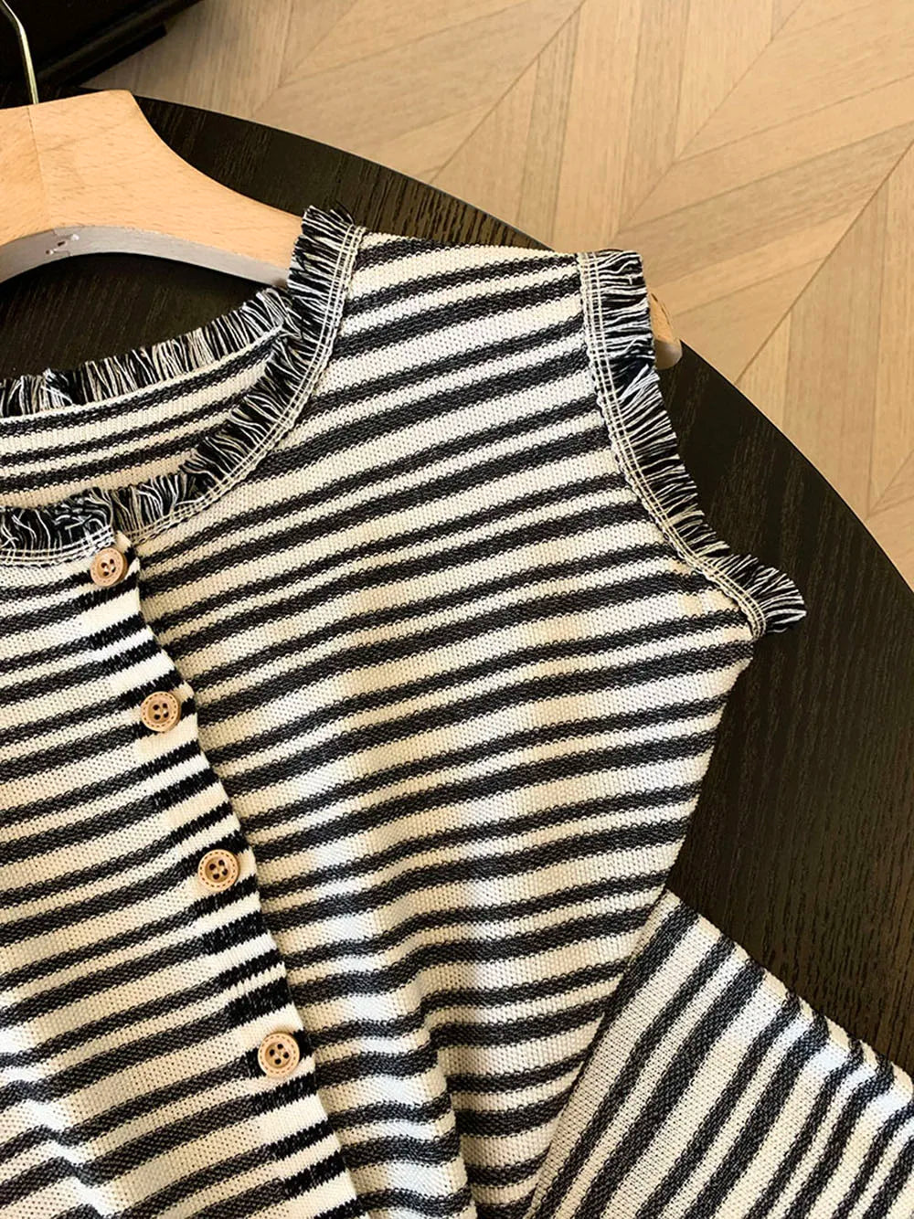 Hnewly  Striped Round Neck Knitted Sweater Cardigan Women's Tassel Sleeveless Vest Tops Single Breasted Versatile Fashion Jacket