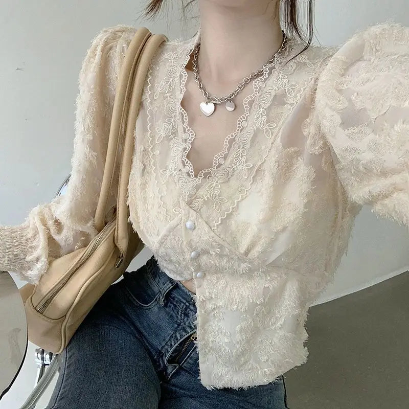 Hnewly Shirts Women Spring Design V-neck Inner Lace Tops Aesthetic Harajuku Simple Fashion Daily Tender Chemise Femme All-match Classic