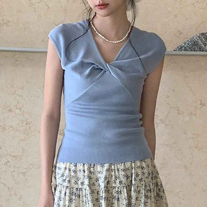 Hnewly  Y2K Streetwear V-Neck Knitted Tees Women Korean Pleated Sleeveless Skinny Tops Ladies Fashion Solid Color Summer T-Shirts Mujer