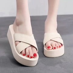 Hnewly  Slides Non Slip Women's Slippers And Ladies Sandals Platform Thick Shoes Flip Flops With Novelties Clappers Korea Style 39
