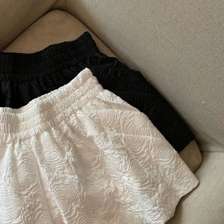 Hnewly  Black White Jacquard Shorts Women 2025 Summer Elastic High Waist Pockets Wide Leg Shorts Woman Loose Streetwear Half Pants