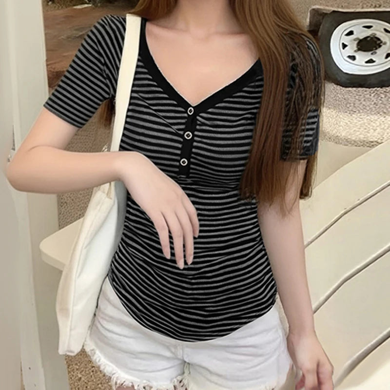 Hnewly Harajuku Striped Print Crop Top Summer Vintage 2000s Button-up V Neck Short Sleeve T-shirts for Women y2k Streetwear Tees