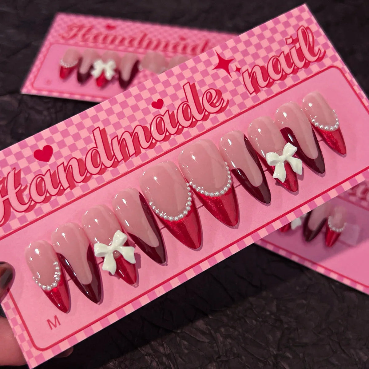 Hnewly 10Pcs Handmade Press on Nails Cat Eye Moon Decorations Aurora False Nails Short Almond Acrylic Wearable Manicure for Spice Girl