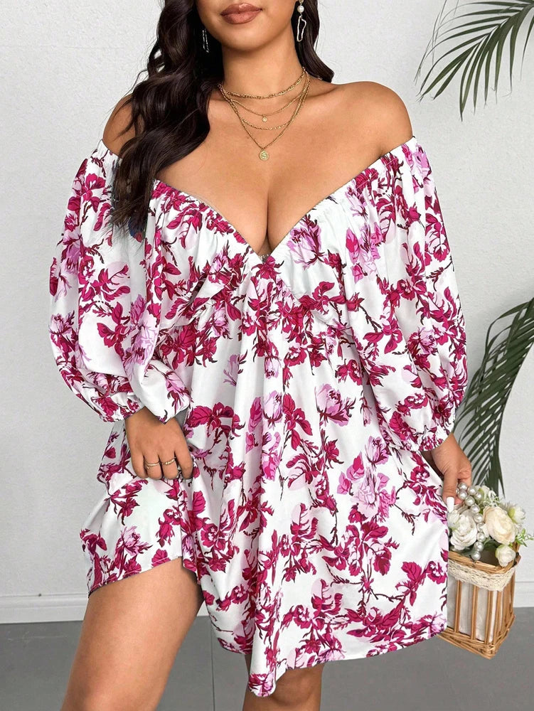 Hnewly  Plus Size V-Neck Romantic Floral Print Resort Dress with Small Flowers Elegant Suitable for Travel