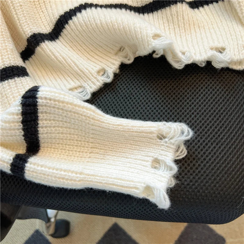 Hnewly  Short Sweater Women's Autumn Winter 2025 New Stripe Hollow Out Fashion Star Letter Knitwear Long Sleeve Top Thicked Pullover