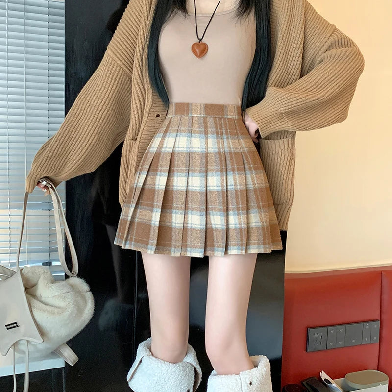 Hnewly Preppy Style Winter Plaid Vintage Pleated Mini Wool Skirt For Women High Waist Thicken Casual School Cute Short Skirt Female