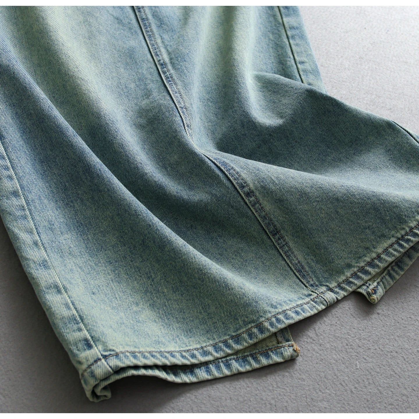 Hnewly  Splitted High Waisted Denim Skirt Women's Versatile Mid Length Jeans Skirt Autumn Light Color Fashion Double Pocket Skirts