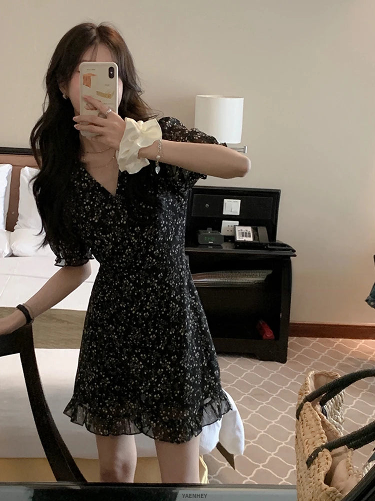 Hnewly Vintage V-Neck Printing Butterfly Sleeve Mini Dresses for Women Party Elegant Streetwear Slim Bodycon Dress Korea Summer