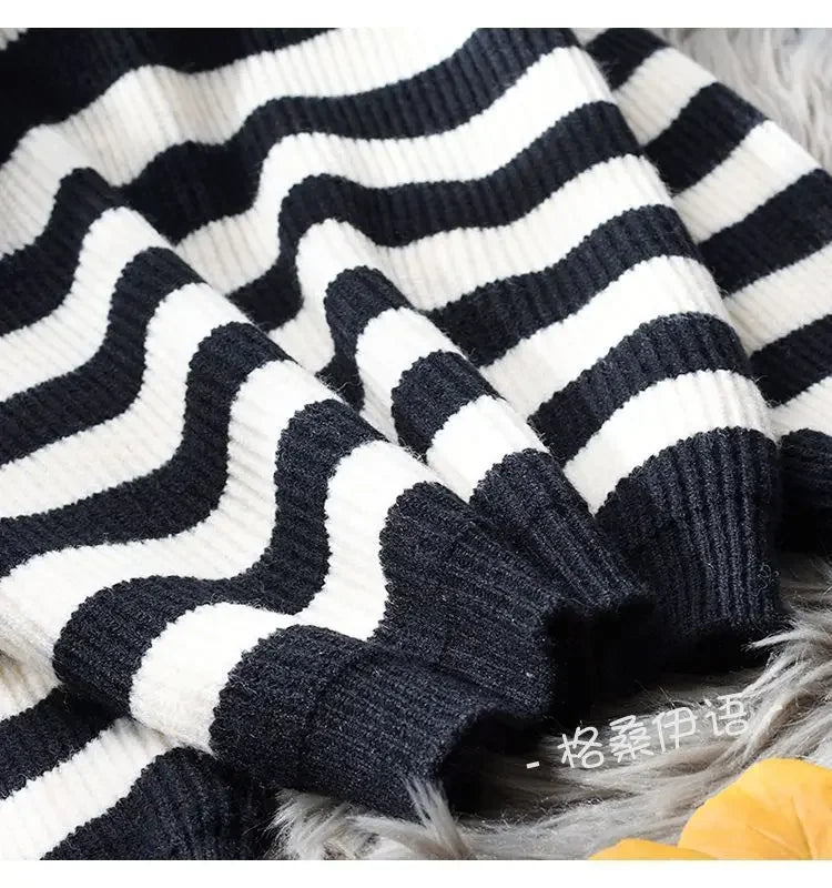 Hnewly  Half Zipper Stripe Pullover Sweater  Women Loose Knitted Base Shirt  2025 Spring /Autumn Japanese Style Long Sleeve Pullover Top