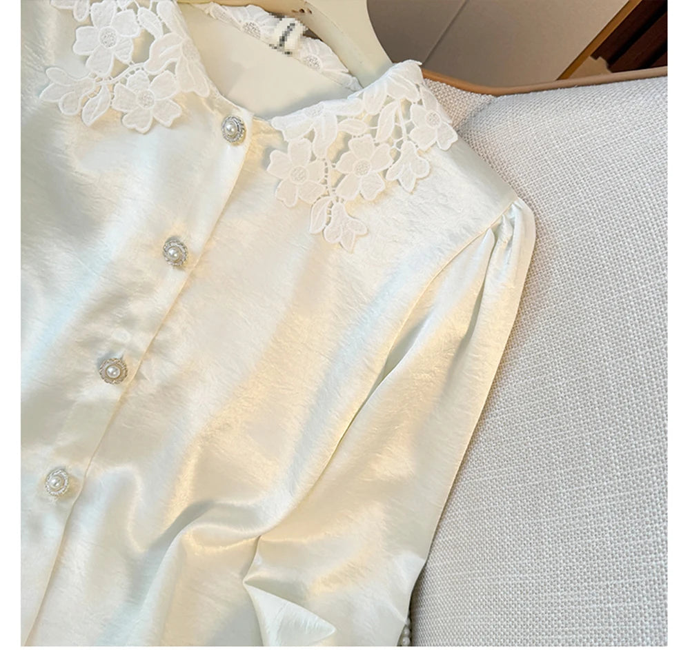 Hnewly  Elegant Satin Spliced Lace Shirt Women French Style Summer 2025 Doll Collar Pearl Single Breasted Light Luxury Long Sleeve Tops
