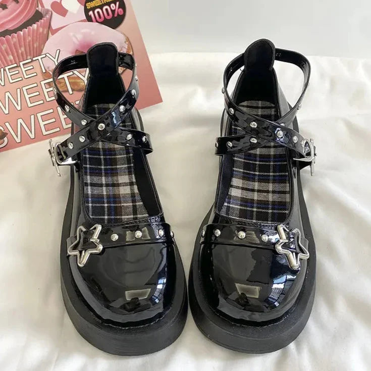 Hnewly Lolita Shoes Women's Preppy Style Single Shoes Patent Leather Thick Bottom Mary Jane Shoes Vintage Girls JK Uniform Shoes
