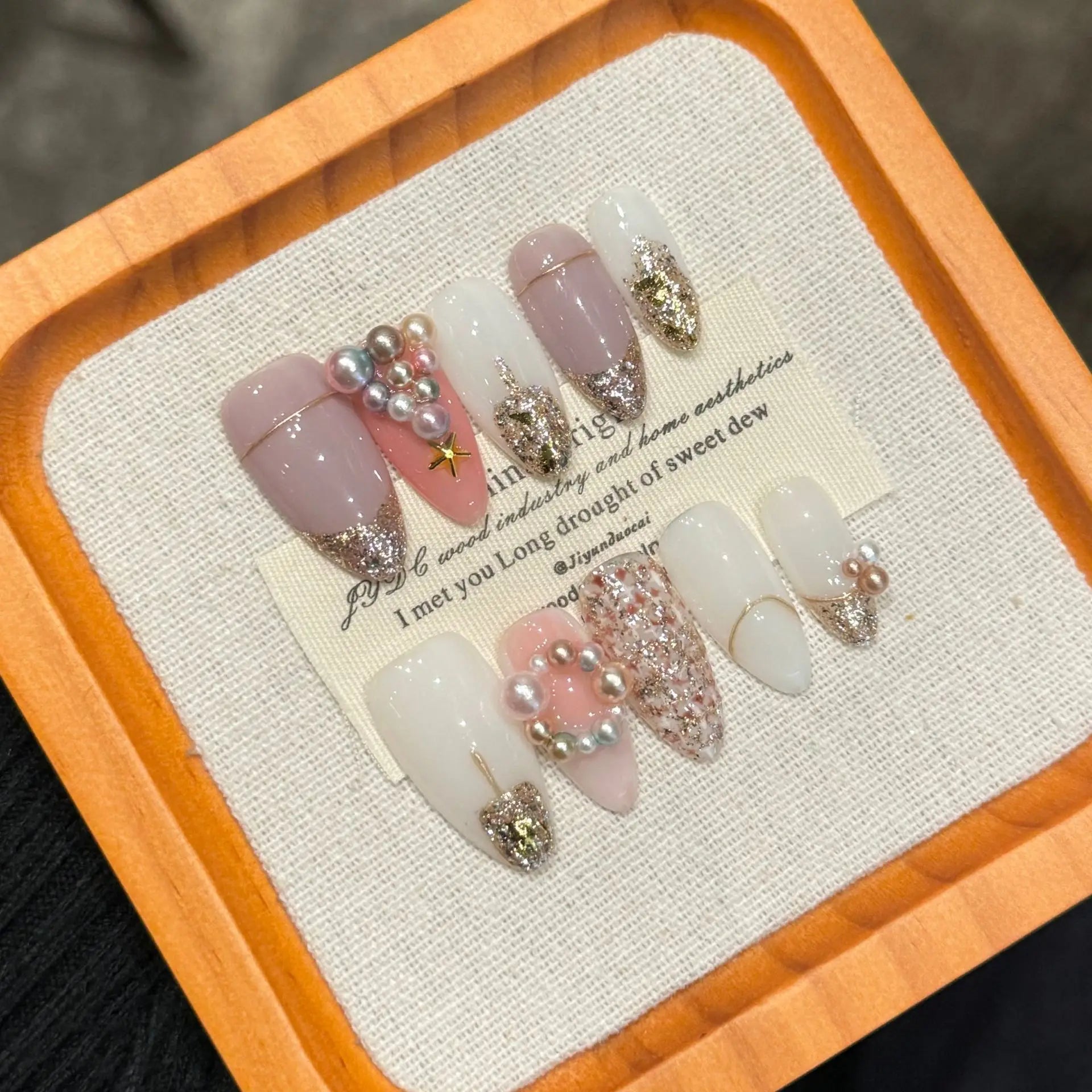 Hnewly 10pcs Blush Pink Fake Nail Patches Handmade Pearl Love Heart Press On Nails Planet Cross Designs Detachable Almond