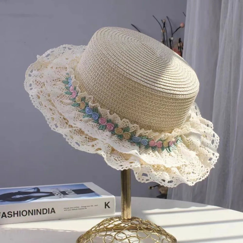 Hnewly  Sweet Large Brim Straw Sun Hat Sun Protection with Lace Trim Lace Ribbon Bucket Hat UV Protection Beach Sunshade Hat Summer