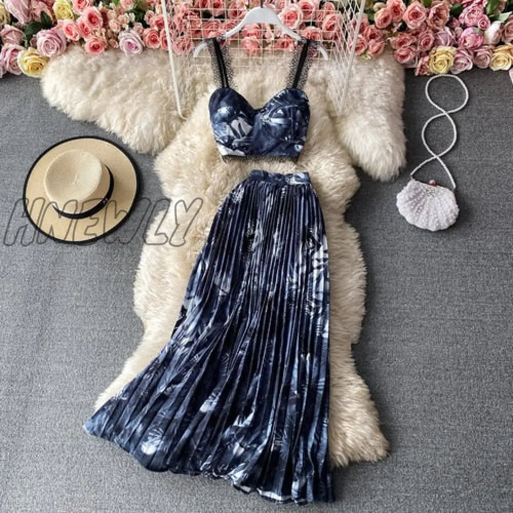 Bohemian Vacation Beach 2Pcs Set Women Floral Printed Short Strapless Tops And High Waist Pleated
