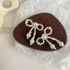 Hnewly 1 Pair Women’s Earrings Fashion Trend Imitation Pearl Bow Knot Elegant Temperament Cute