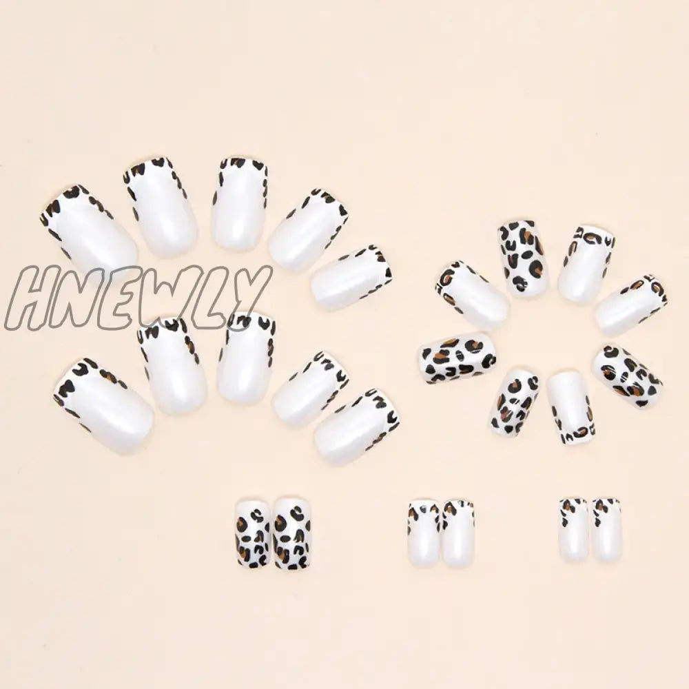 Hnewly 24Pcs Short Leopard Print Fake Nail French Coffin Ballet False Tips For Girl Women Y2K Style