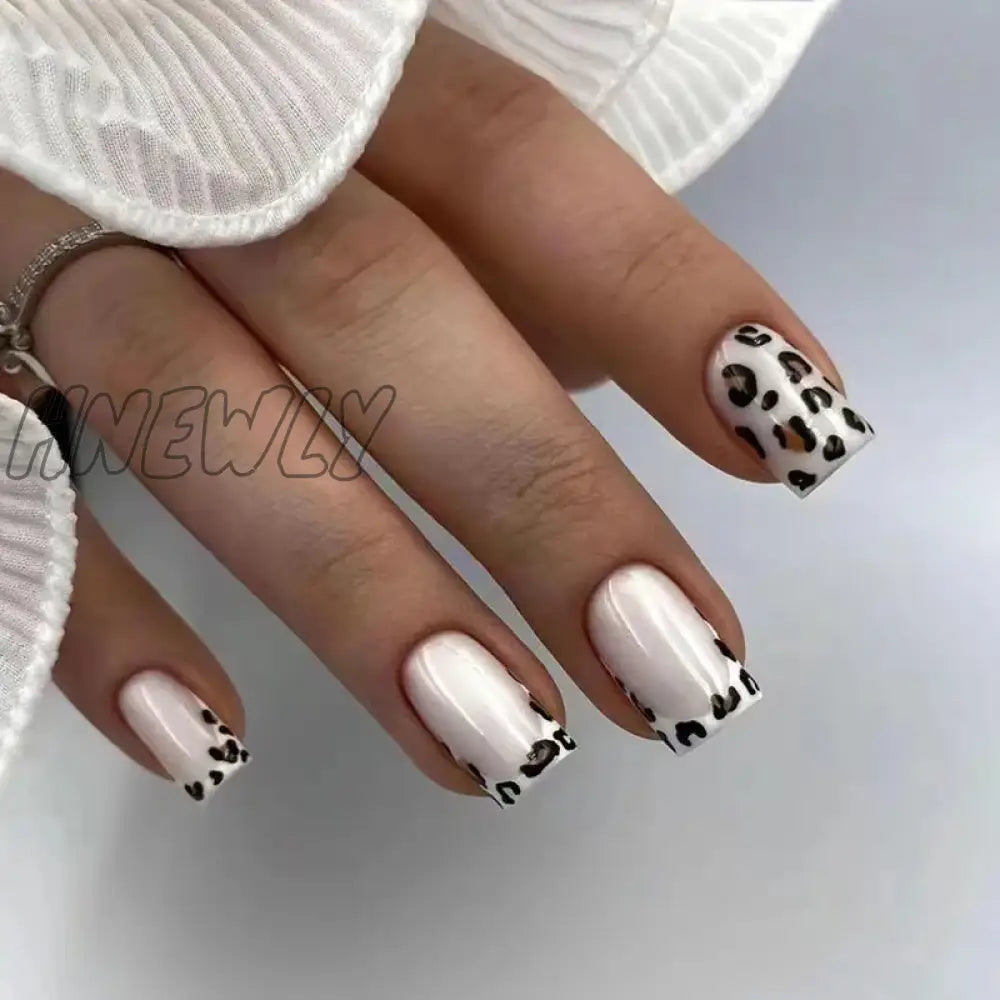 Hnewly 24Pcs Short Leopard Print Fake Nail French Coffin Ballet False Tips For Girl Women Y2K Style