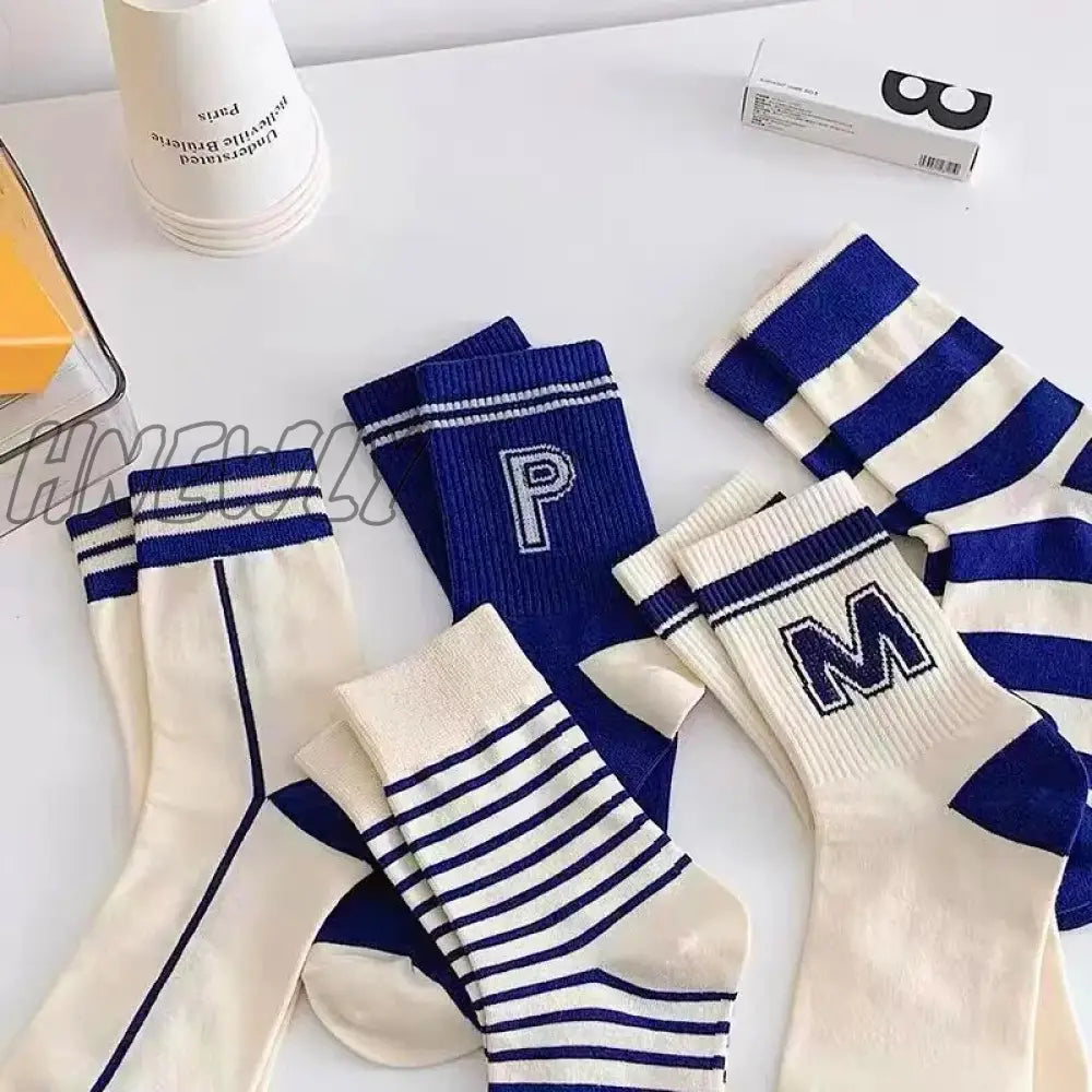 Hnewly 5Pairs/Set Autumn Winter Striped Cotton Socks Women Retro Korean Cartoon Bear Middle Tube