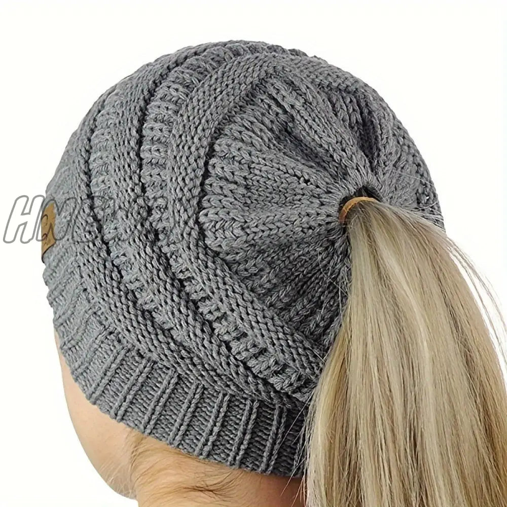 Hnewly Classic Coldproof Thick Beanie With Ponytail Hole Solid Color Chunky Cable Knit Hats Label