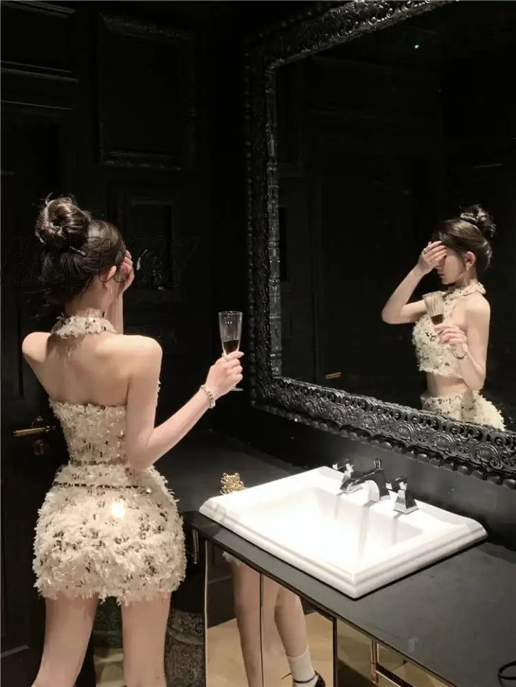 Hnewly Elegant Fashion Small Fragrance Sequins Two Piece Set Women Halter Top + Chain Skirt Sets