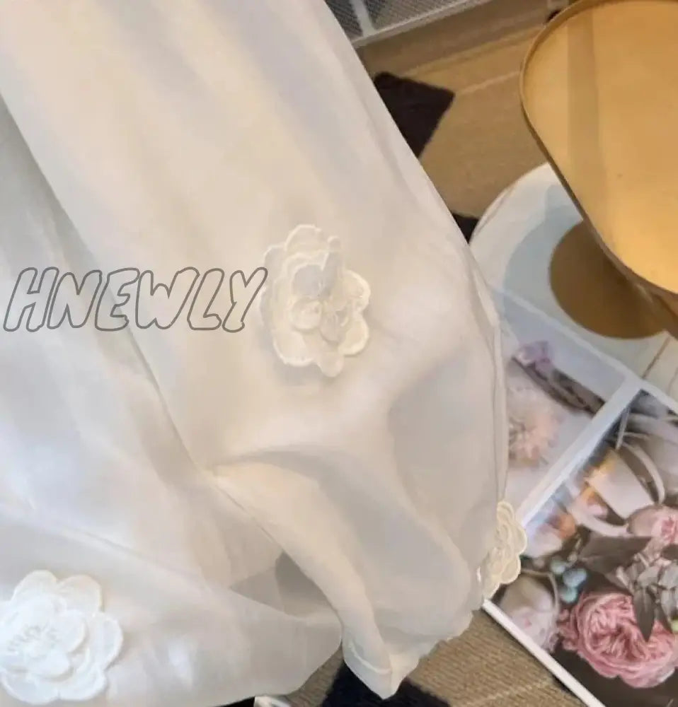 Hnewly French Style Elegant V-Neck 3D Floral Lace-Up White Blouses Summer Women’s Casual Vintage