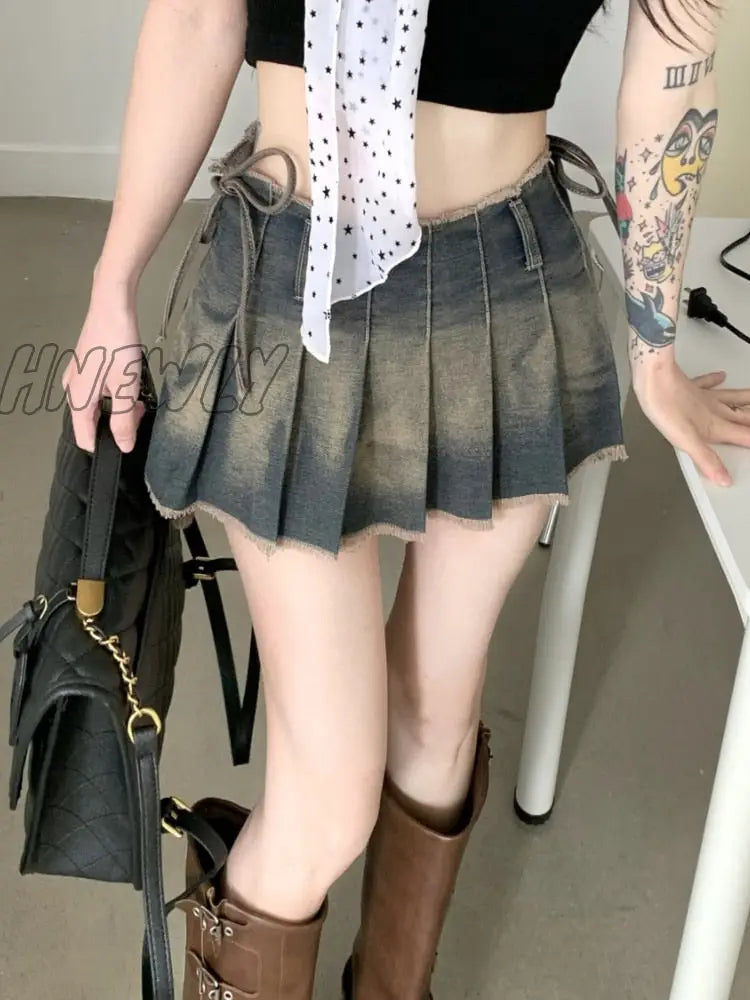 Hnewly Grunge Y2K Denim Skirt Pleated Women Vintage Acubi Fashion Irregular Low Waist Bandage