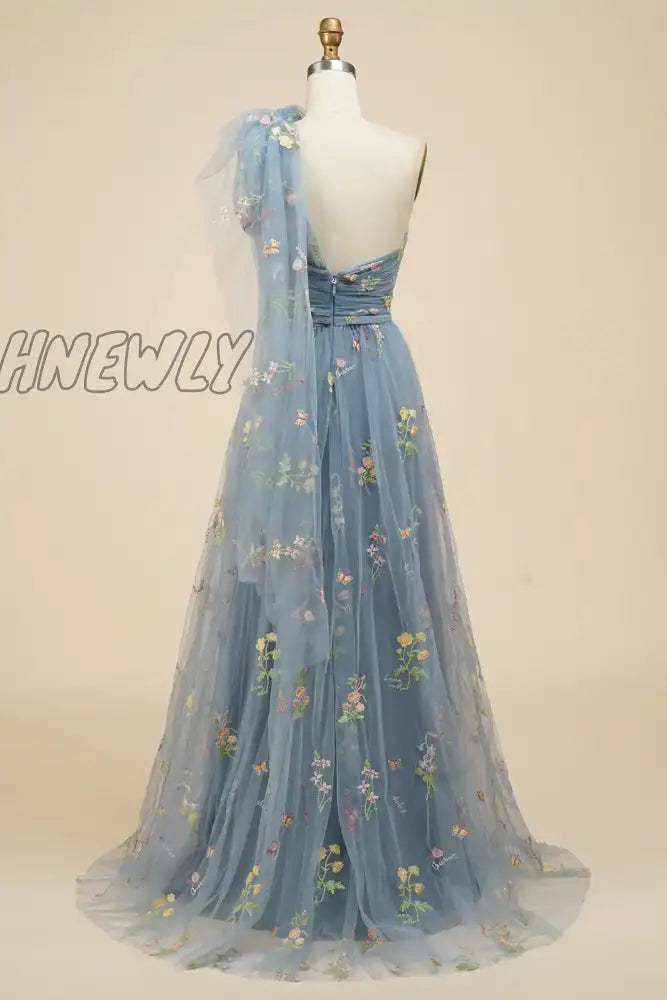 Hnewly Lavender A-Line Corset Prom Dress Embroidered Tulle Lace One Shoulder Sweetheart Wedding