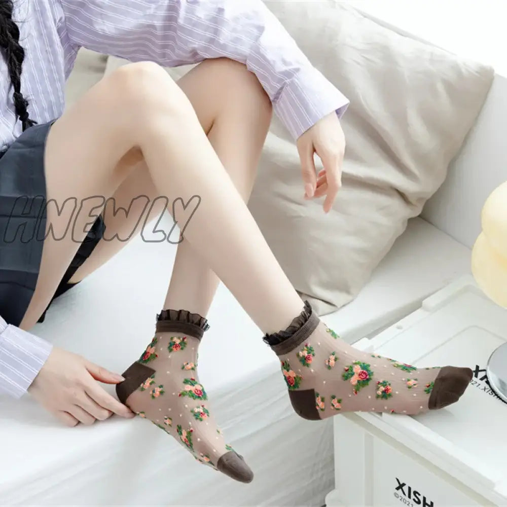 Hnewly Lolita Lace Ruffle Socks Floral Embroidery Harajuku Vintage Short Women Summer Ultra-Thin