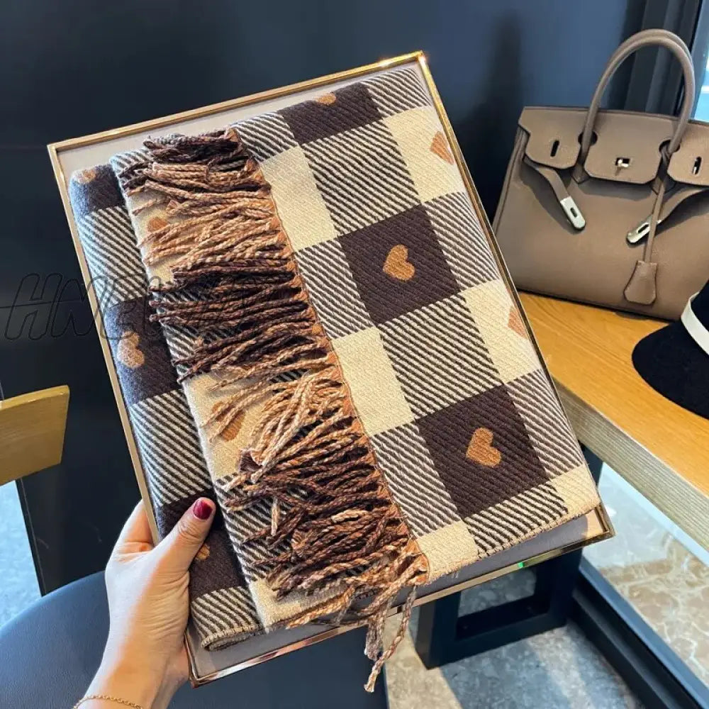 Hnewly Luxury Brand Women Knitted Heart-Pattern Plaid Scarf Lovey Girl Winter Warm Scarves College