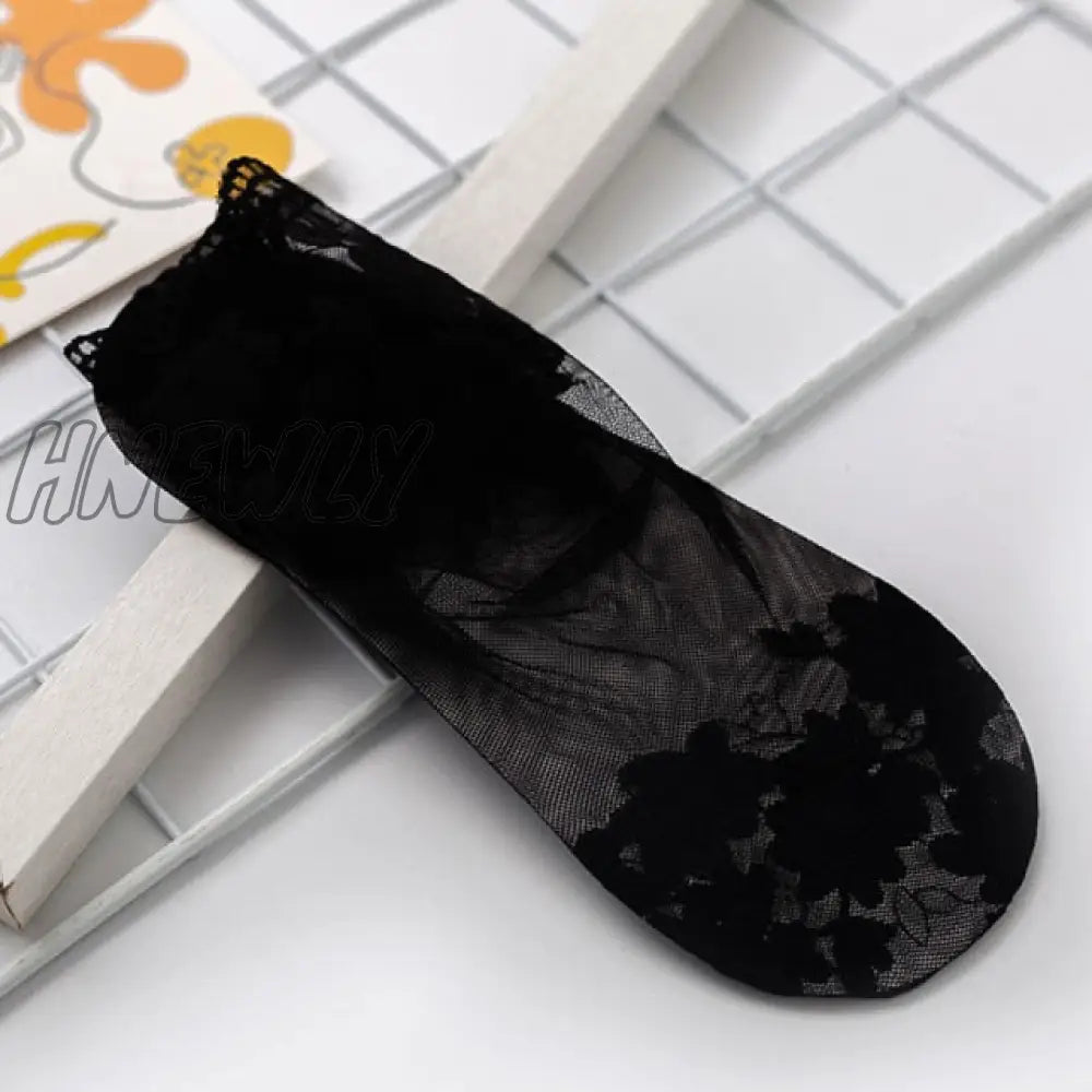 Hnewly New Women Leaves Lace Invisible Socks Thin Ladies Boat Hollow Non - Slip Shallow