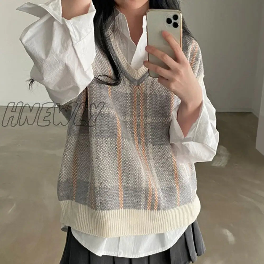 Hnewly Plaid Vest Women Spring Autumn New Vintage Sleeveless Sweater Korea Casual Ladies Knitted