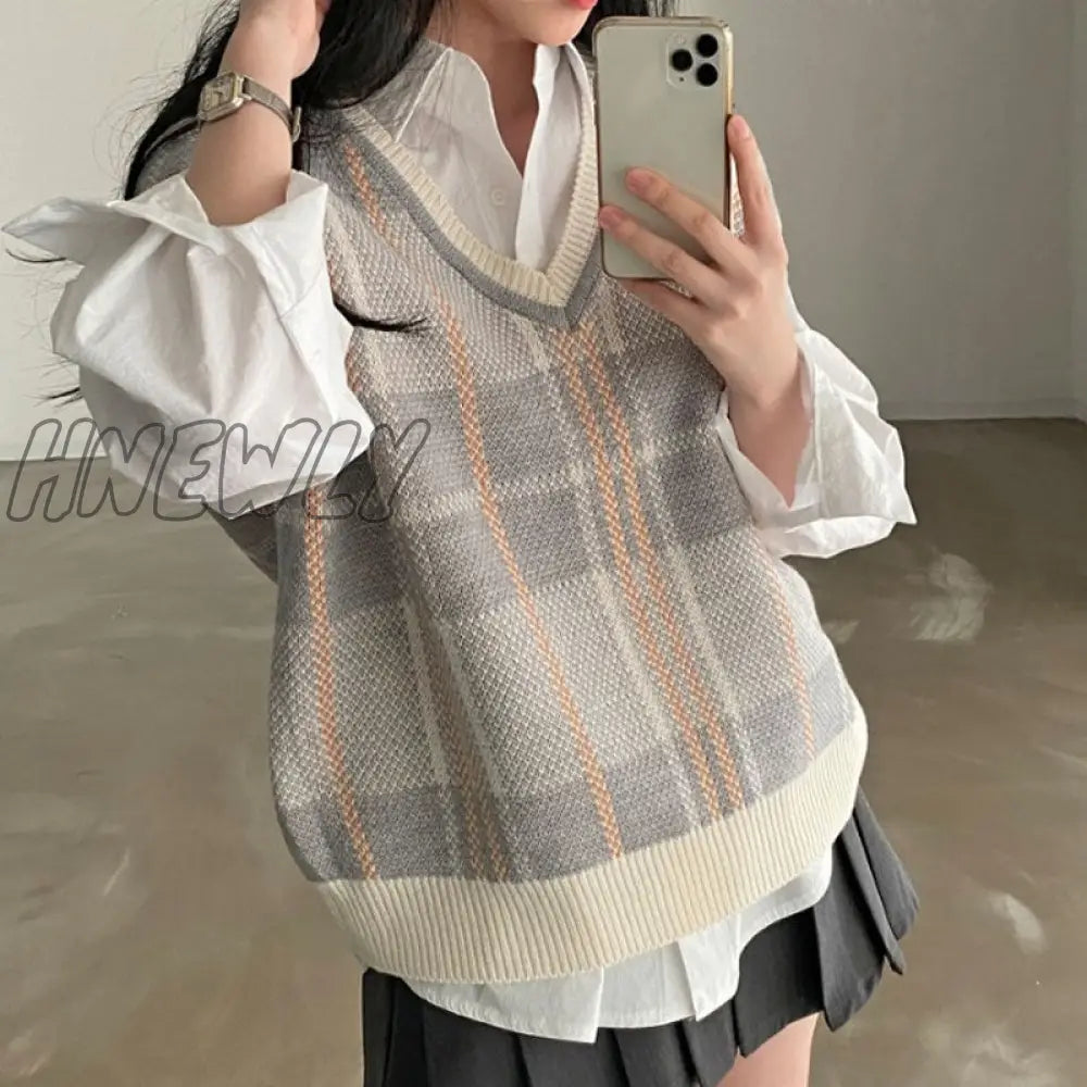 Hnewly Plaid Vest Women Spring Autumn New Vintage Sleeveless Sweater Korea Casual Ladies Knitted