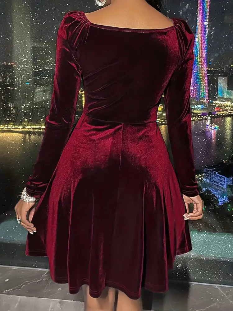 Hnewly Plus Size Elegant Dress Women’s Solid Velvet Ruched Long Sleeve V Neck Nipped Waist A-Line