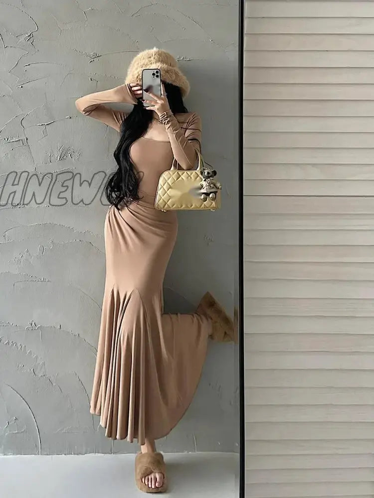 Hnewly Red Hot Sexy Autumn Long Dress Pleated Waist Sleeves Fishtail Elegant Fashion New Tops Pe9Y