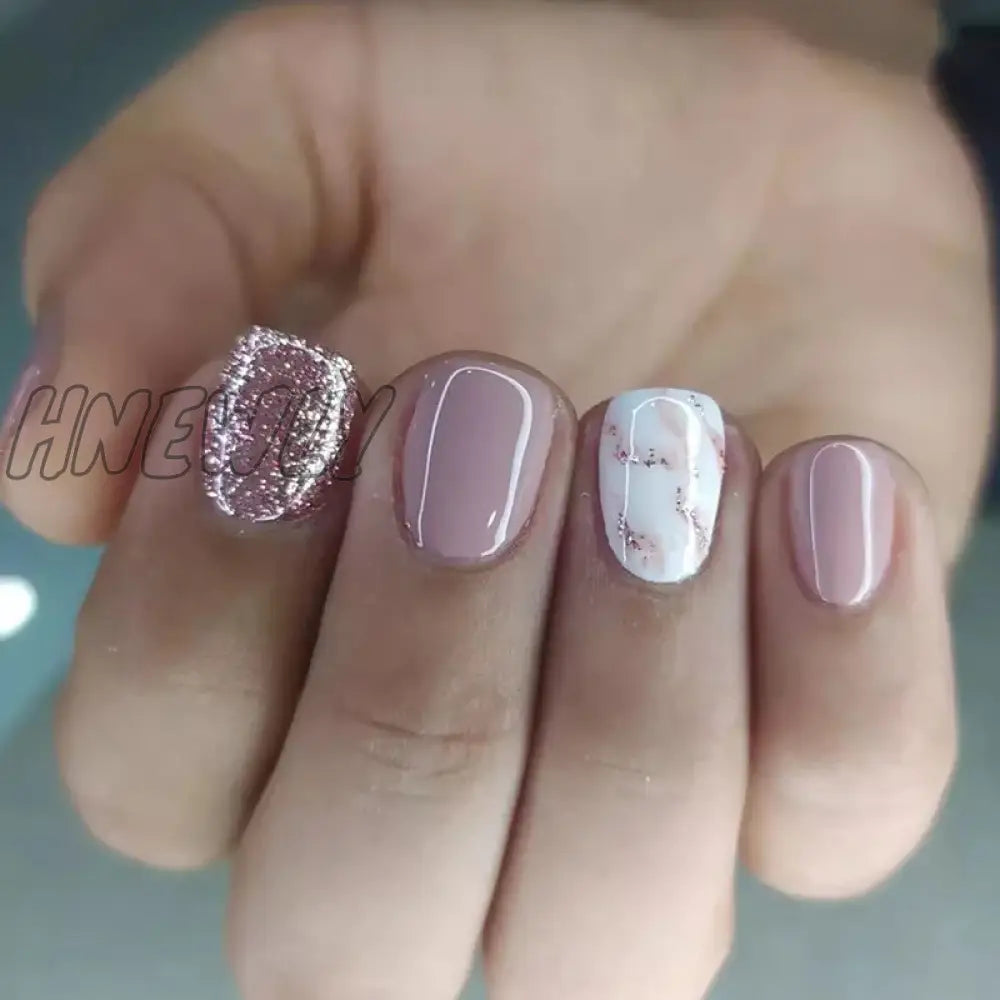 Hnewly Short Square False Nails Aurora Silver Adhesive Glitter Gradient Design Detachable Fake