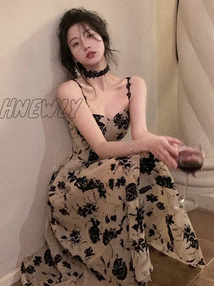 Hnewly Summer New Women Fashion Spaghetti Strap Prom Dress Elegant Sleeveless Slim Vestdios Female