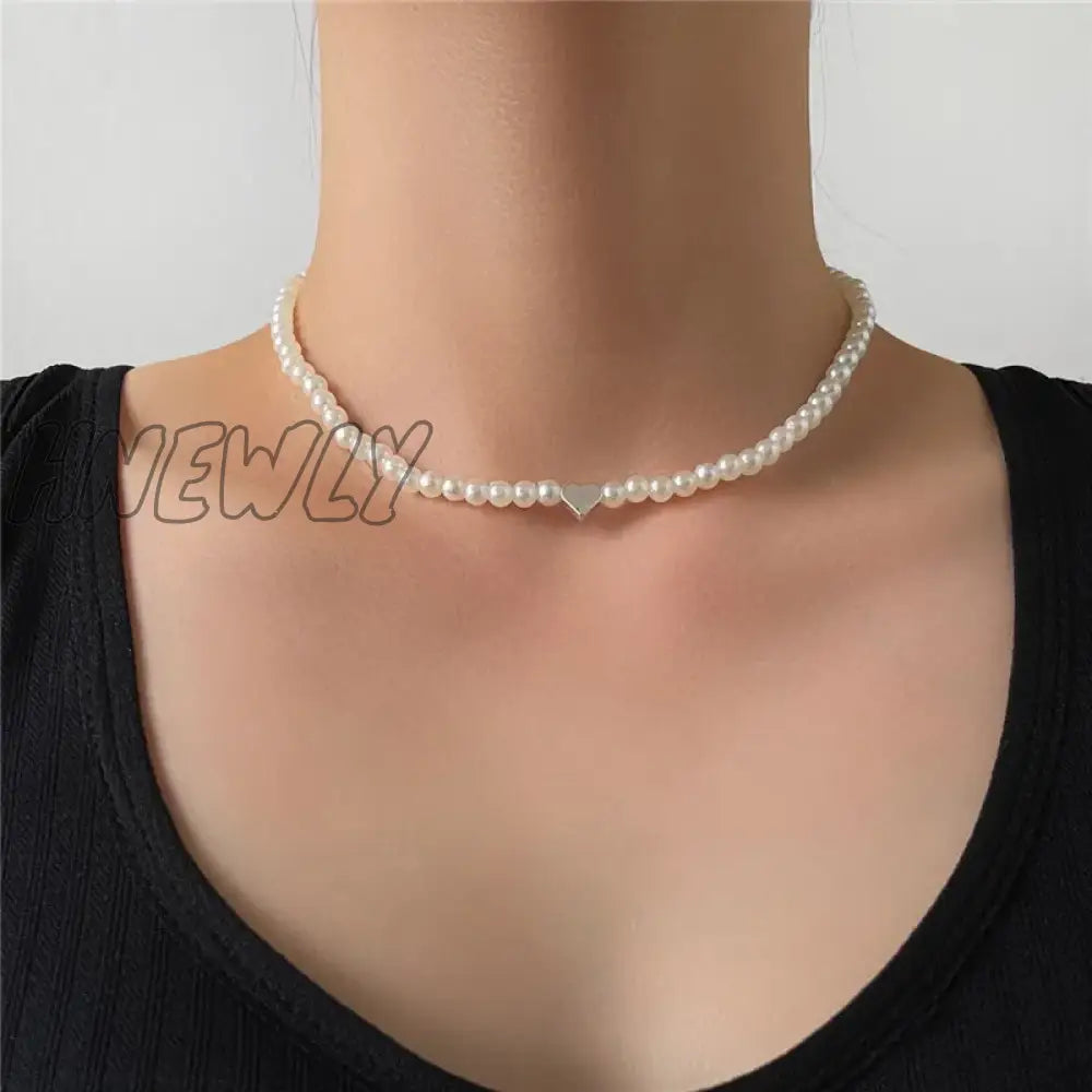 Hnewly Trendy Love Heart Pearl Choker Necklace Female Personality Party Fashion Clavicle Collier