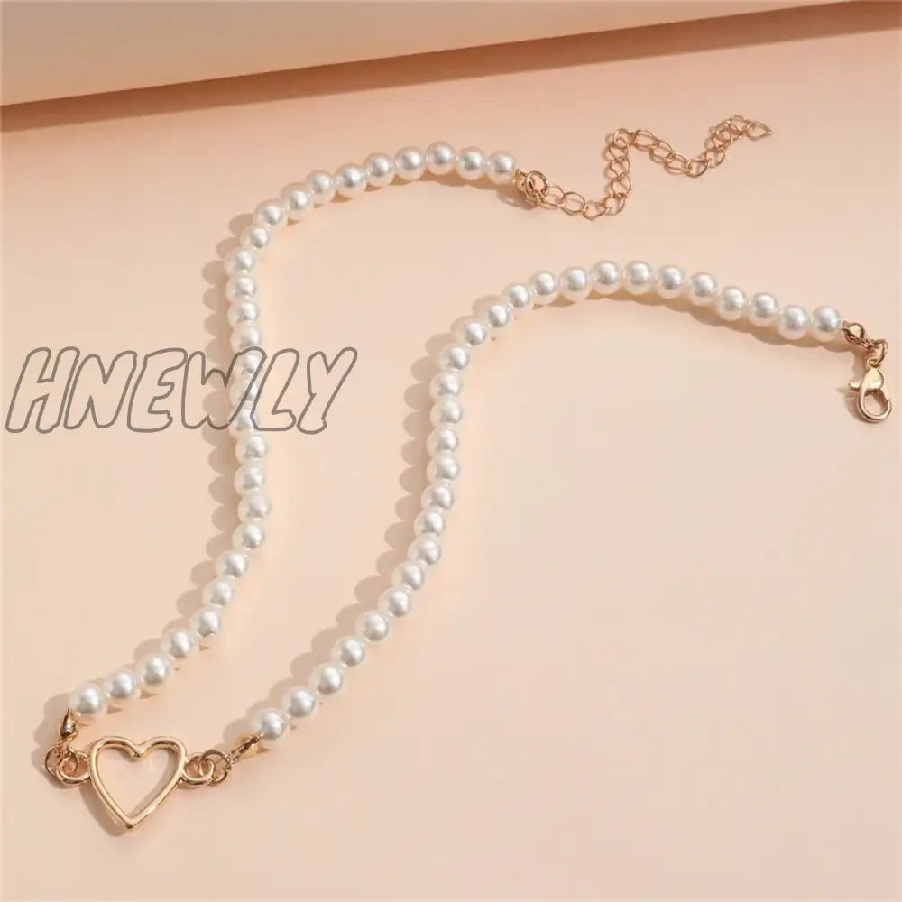 Hnewly Trendy Love Heart Pearl Choker Necklace Female Personality Party Fashion Clavicle Collier