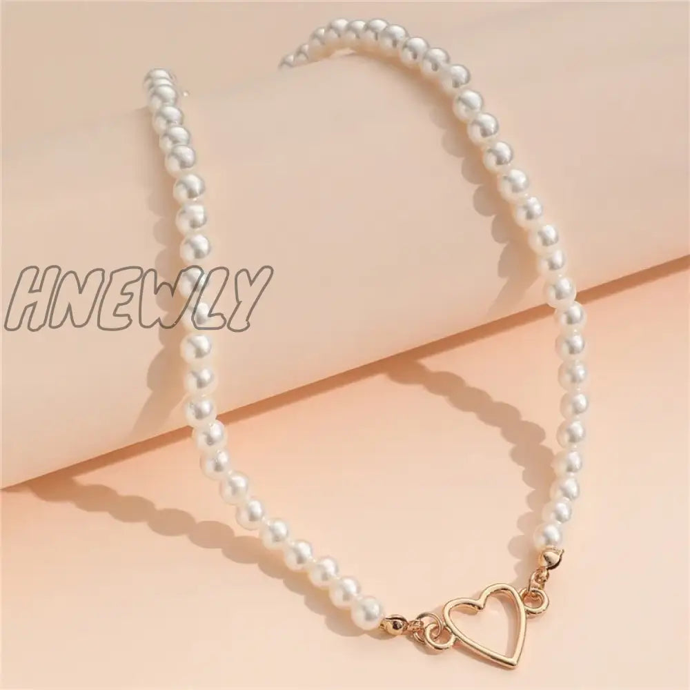 Hnewly Trendy Love Heart Pearl Choker Necklace Female Personality Party Fashion Clavicle Collier