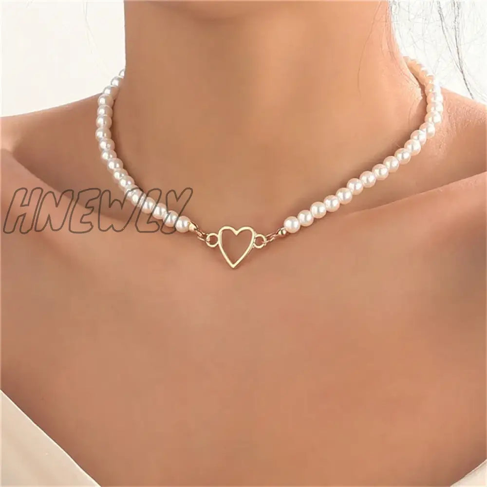 Hnewly Trendy Love Heart Pearl Choker Necklace Female Personality Party Fashion Clavicle Collier
