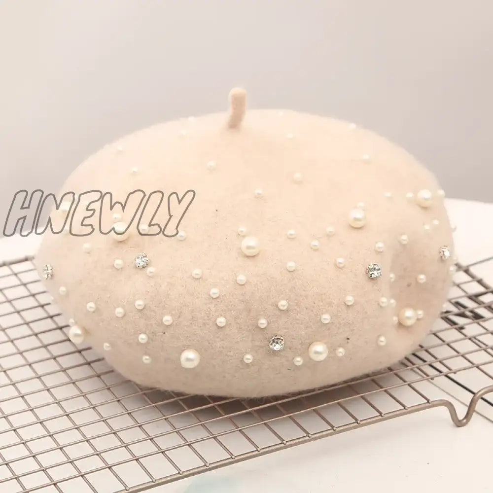 Hnewly Woolen Pearl Beret Woman Autumn-Winter Korean All-Matching Japanese Painter Hat British