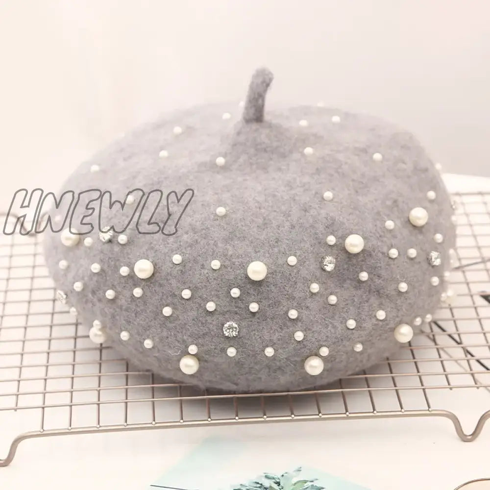 Hnewly Woolen Pearl Beret Woman Autumn-Winter Korean All-Matching Japanese Painter Hat British