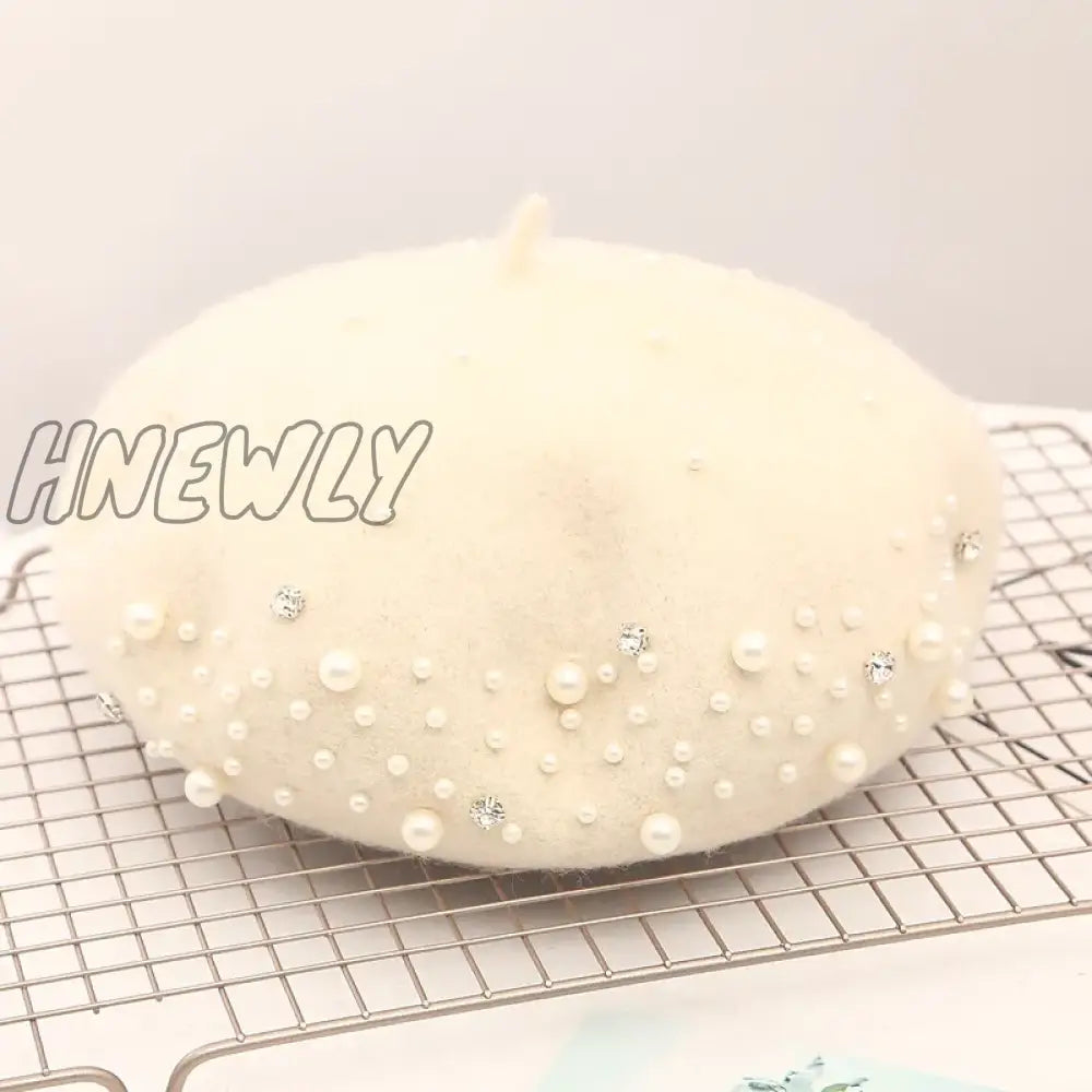 Hnewly Woolen Pearl Beret Woman Autumn-Winter Korean All-Matching Japanese Painter Hat British